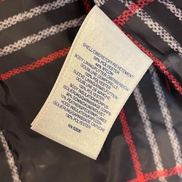 NWOT Lands End Black Hooded Puffer Jacket S (6-8) Red Plaid Lined Interior & Fro - Picture 4 of 8